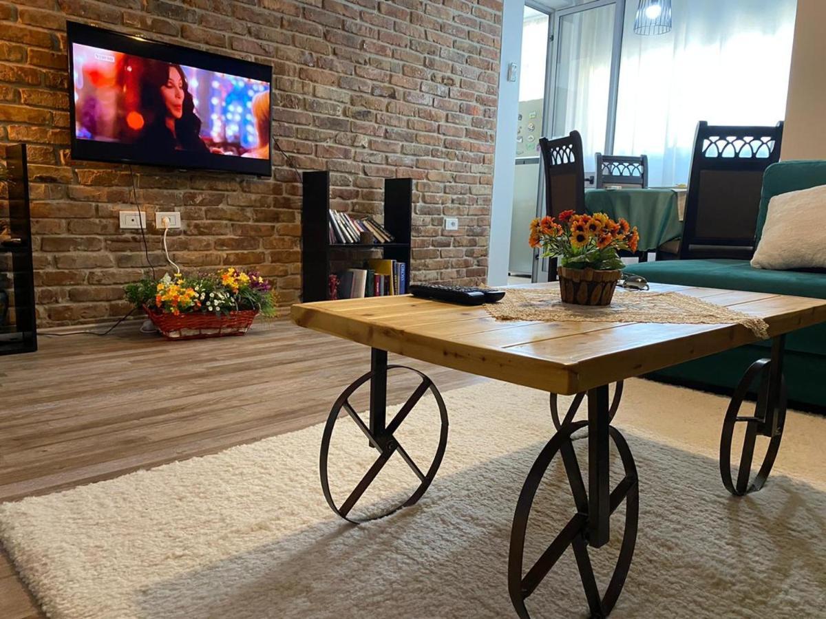 Ultra Apartments 'New Baazar' Tirana Zewnętrze zdjęcie